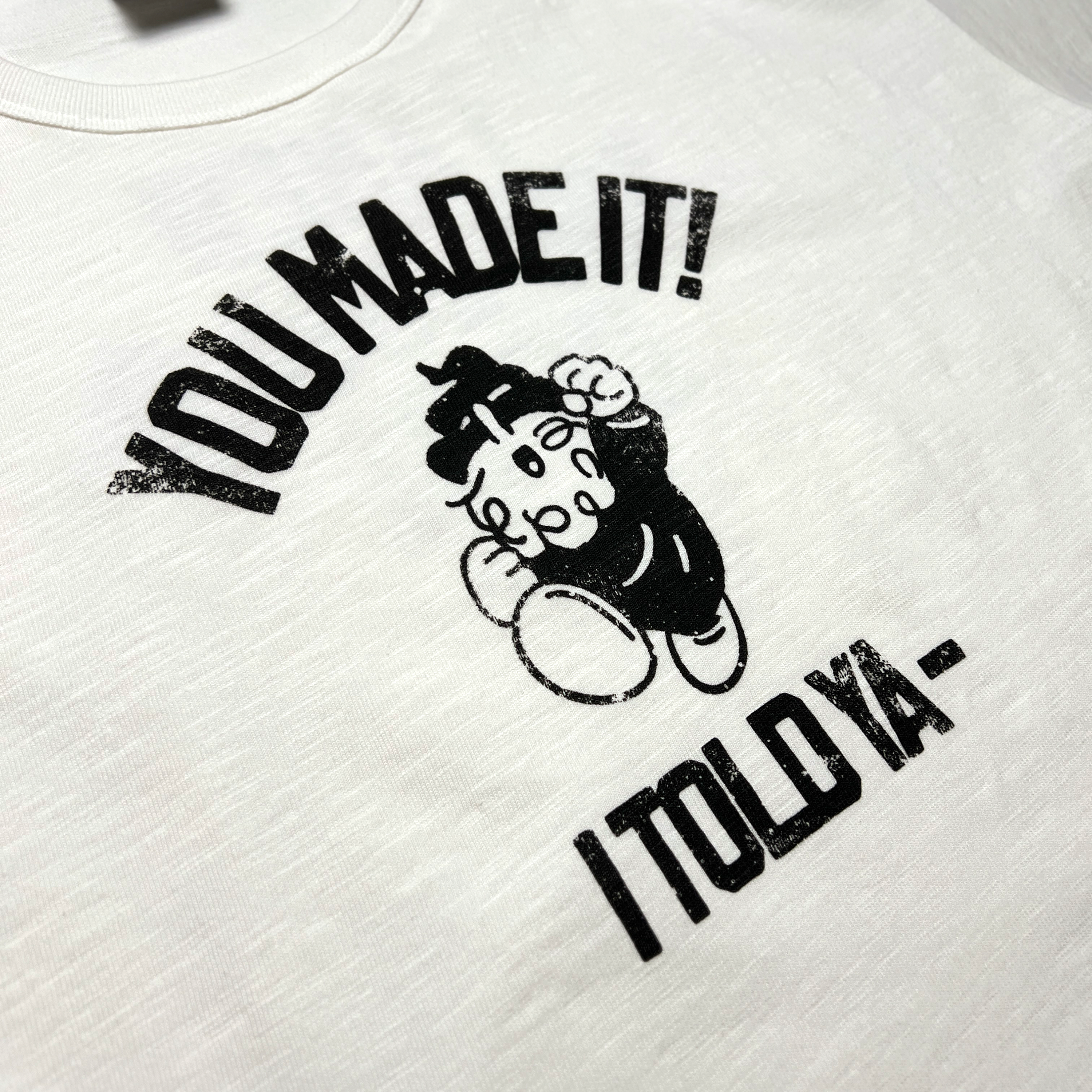 グラフィックTシャツ