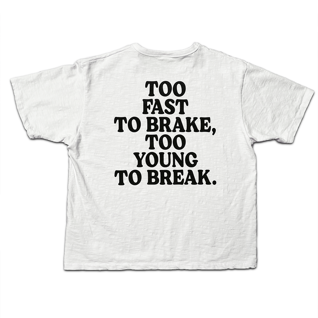 グラフィックTシャツ